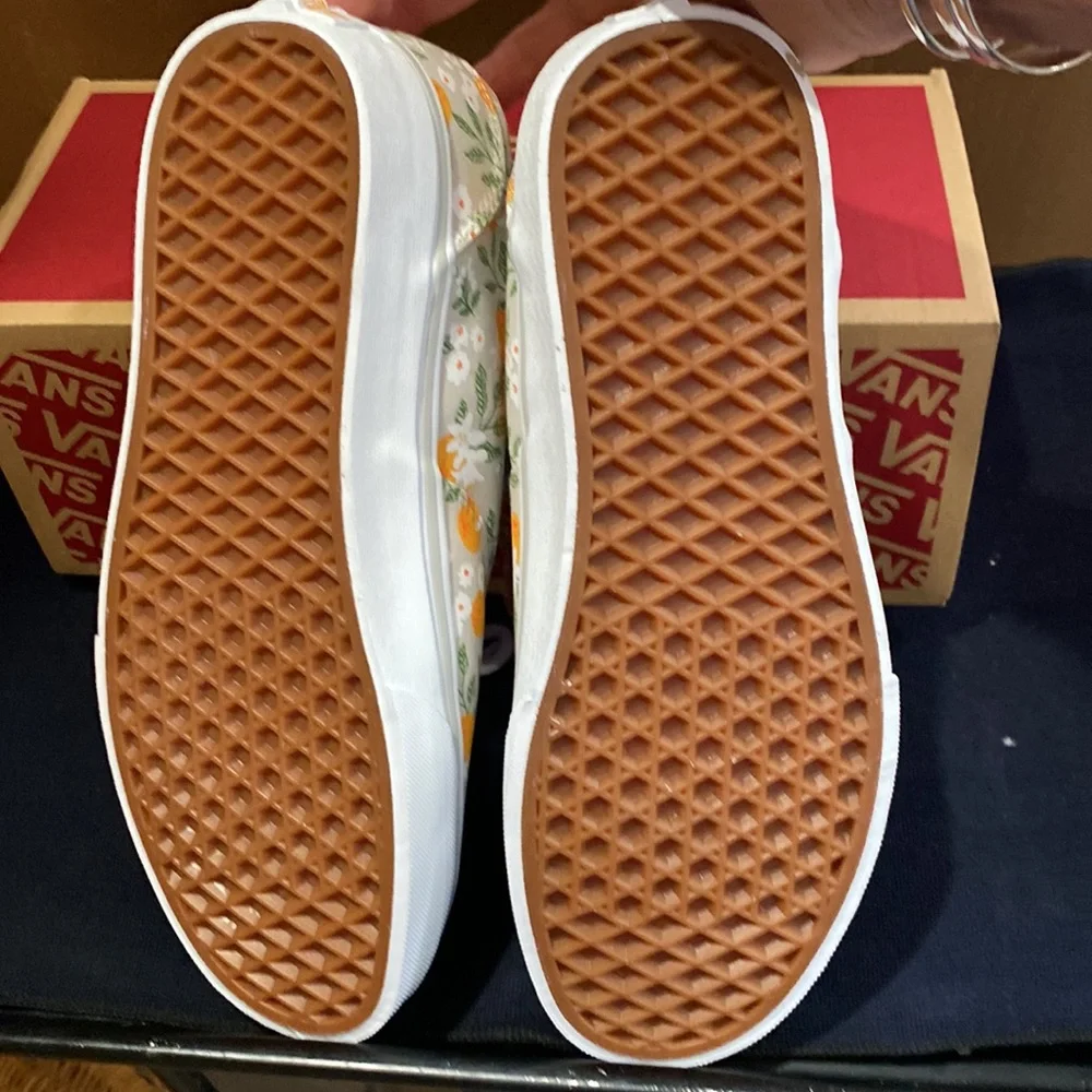 Brand new in box- Vans Doheny in citrus dawn blue size 9 1/2 - Picture 4 of 5